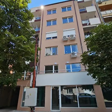 65 Duck House Apartament *
